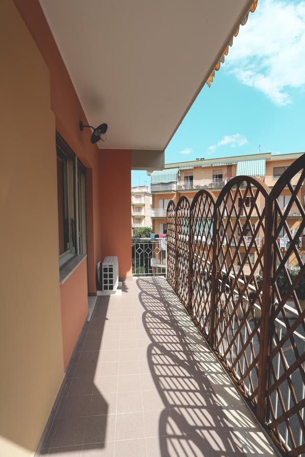 Il Viaggiatore Via Rimini Serapo 加埃塔 外观 照片