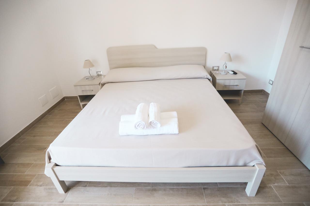 Il Viaggiatore Via Rimini Serapo 加埃塔 外观 照片