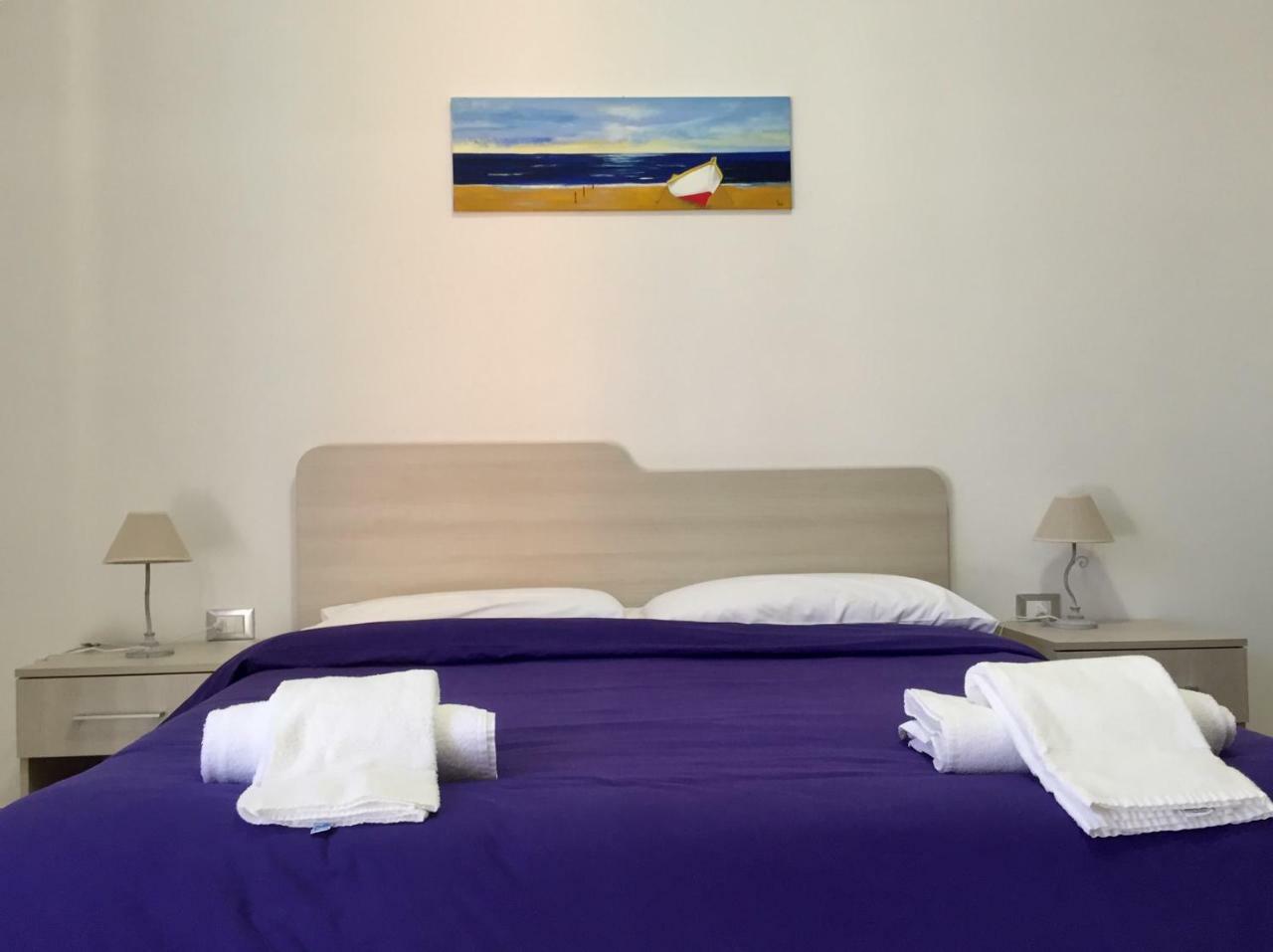 Il Viaggiatore Via Rimini Serapo 加埃塔 外观 照片